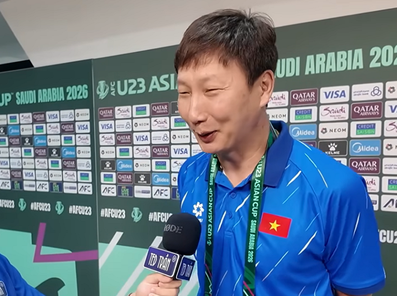 richard-harcus-chi-ra-chia-khoa-vang-trong-chien-thuat-cua-hlv-kim-sang-sik