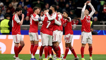 Bữa tiệc tại Bắc London: Arsenal khiến Emirates bùng nổ sau màn vùi dập Wigan